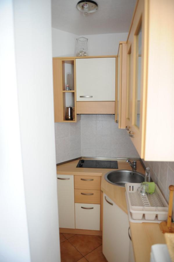 Apartma Lavela Ізола Екстер'єр фото
