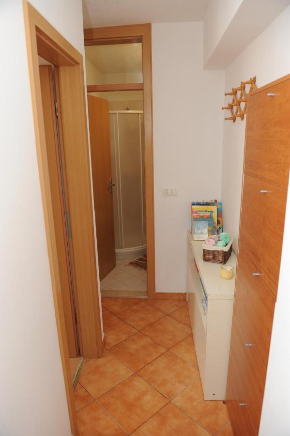 Apartma Lavela Ізола Екстер'єр фото
