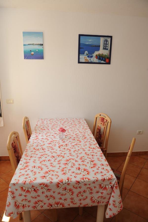 Apartma Lavela Ізола Екстер'єр фото